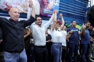 Lideranças do Progressistas, União Brasil e PL se reúnem na sede do partido para consolidar chapa ao Senado e pré-candidatura ao governo.