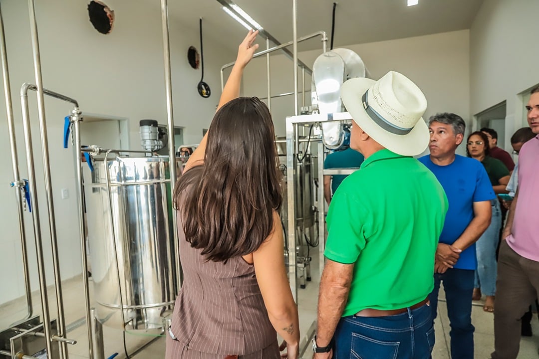 Bocalom dodává „Mechanical Cow“, průmysl sójového mléka v Rio Branco