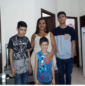 Solidarita: matka tří dětí žádá o pomoc na úhradu léčby rakoviny