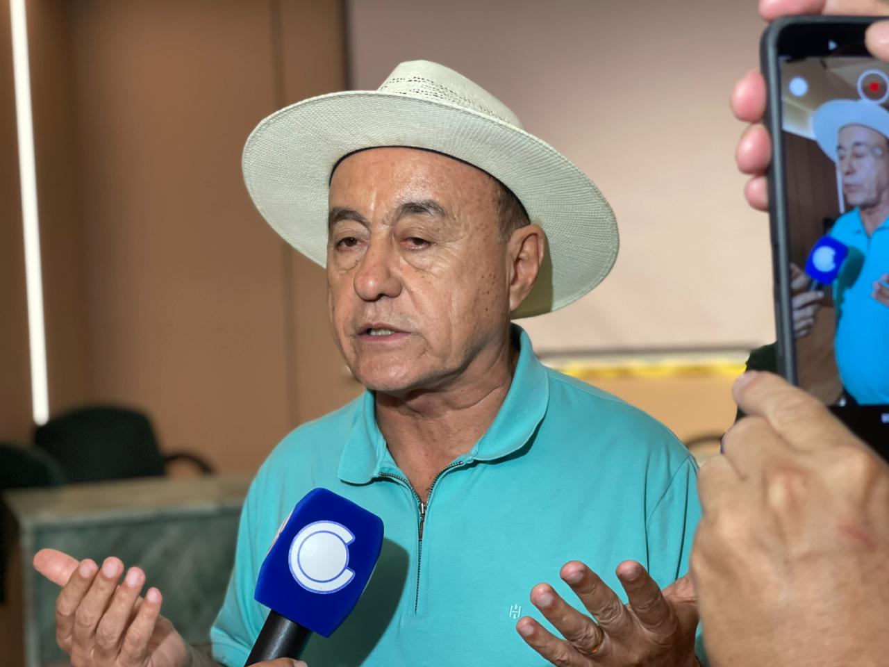 O anúncio foi feito durante coletiva de imprensa na sede da Associação Comercial