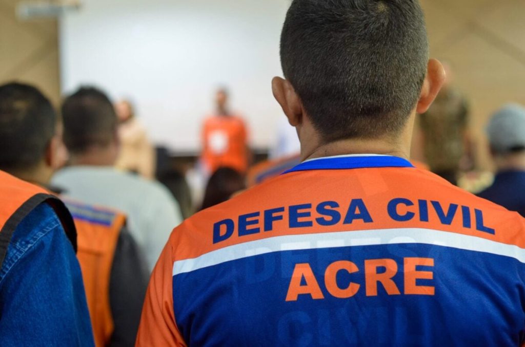 Defesa Civil do Acre firma contrato de R$ 200 mil