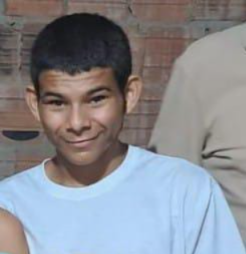 Família pede ajuda para encontrar jovem desaparecido