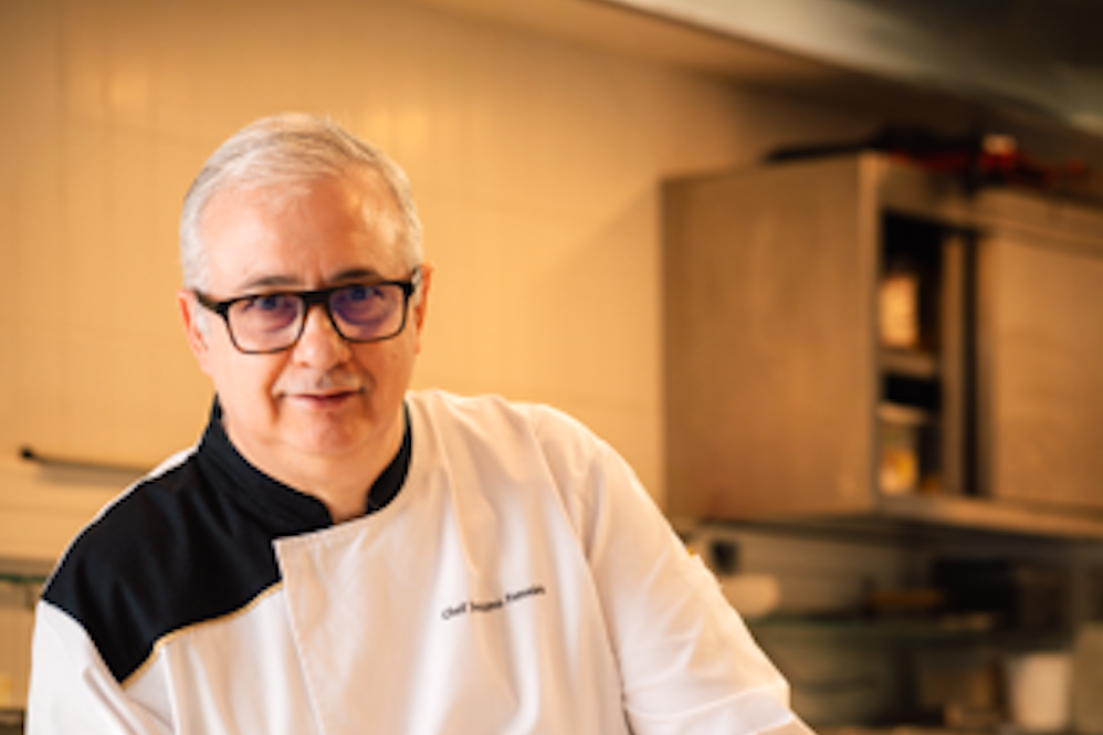 Kuchař Jerónimo Ferreira přebírá kuchyni v Octant Praia Verde