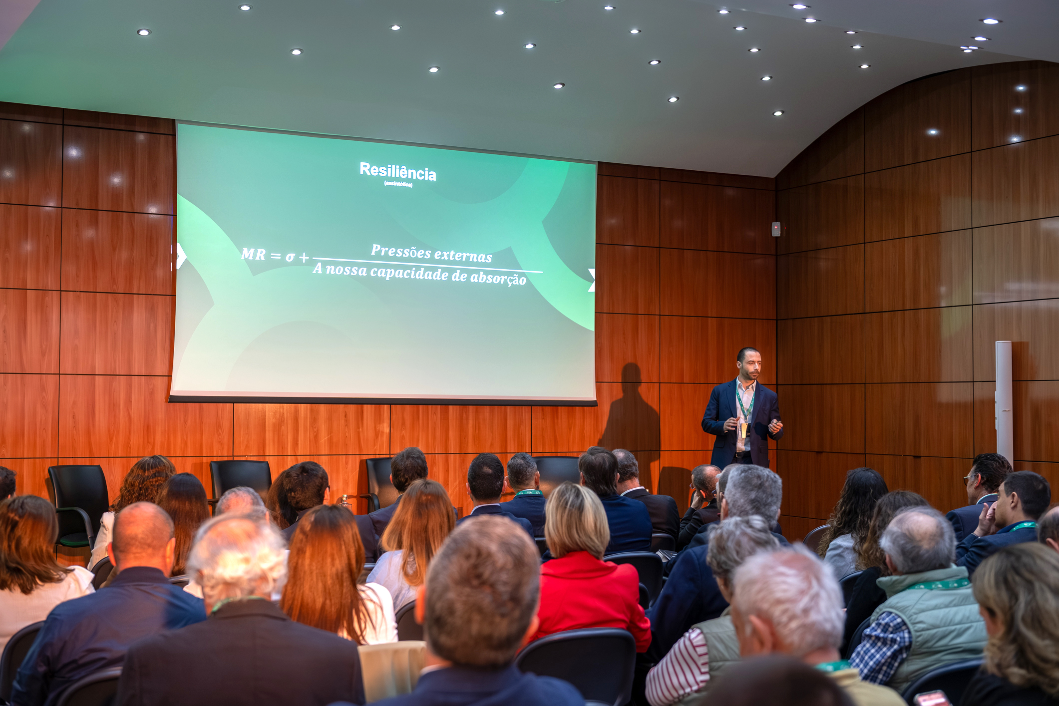 Podnikatelé z Algarve se scházejí, aby diskutovali o financování