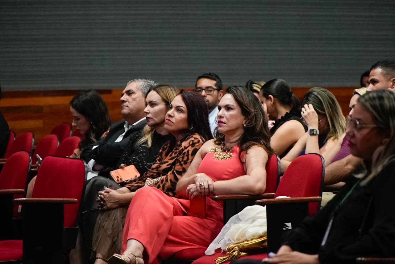 Podívejte se na fotografie ze zahájení soutěže Acre Communication Award