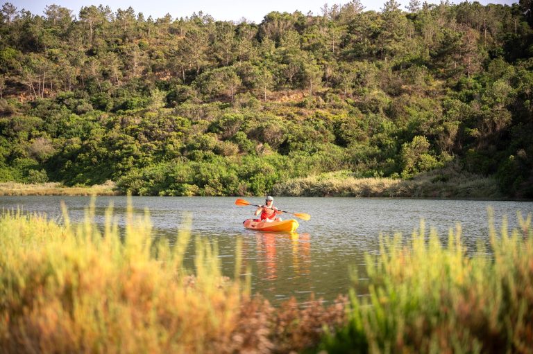 Algarve přináší přírodní a vinařskou turistiku do Expovacaciones v Bilbau