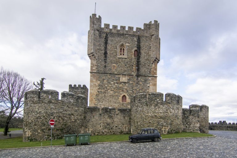 V této portugalské obci je ubytování na toto datum vyprodané: turisté „bojují“ o 26sekundový fenomén