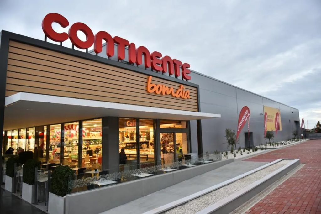 Fachada loja Continente. Crédito: Foto DR
