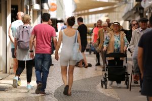 Algarve nabírá na síle s červnovými prázdninami a hotely blízko plné kapacity