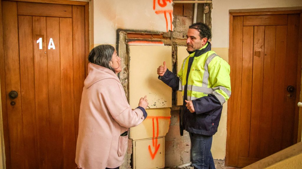 Budeš dělat práci doma? Objevte podporu a výhody, které v Portugalsku existují při renovaci domů