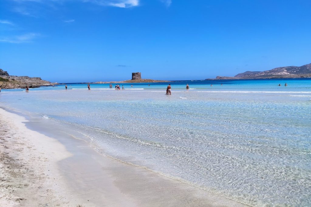 Praia de La Pelosa, Sardenha.
